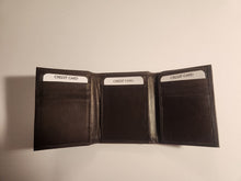 Notre Dame Fighting Irish Leather Trifold Wallet
