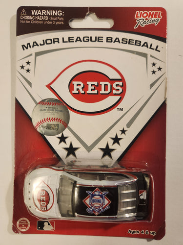 Cincinnati Reds MLB Hardtop Diecast Car - 1:64 Scale