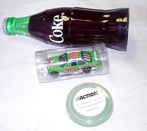 1:64 Action 2001 18 Interstate Coke Polar Bear Bobby Labonte in Coca Cola Bottle