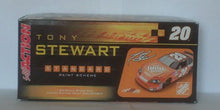 Tony Stewart #20 Home Depot / 2006 Monte Carlo / 1:24 Scale Diecast Car