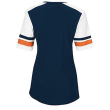 Women’s Vee-Neck T-shirt - Chicago Bears Medium