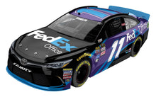 Lionel Racing Denny Hamlin #11 FedEx 2016 Toyota Camry NASCAR Diecast Car (1:24 Scale)