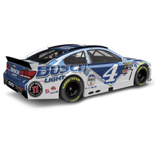 Lionel Racing Kevin Harvick #4 Busch Light 2016 Chevrolet SS NASCAR Diecast Car (1:24 Scale), Chrome