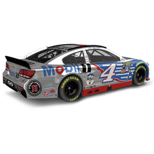 Lionel Racing Kevin Harvick #4 Mobil 1 2016 Chevrolet SS NASCAR Diecast Car (1:24 Scale), Chrome